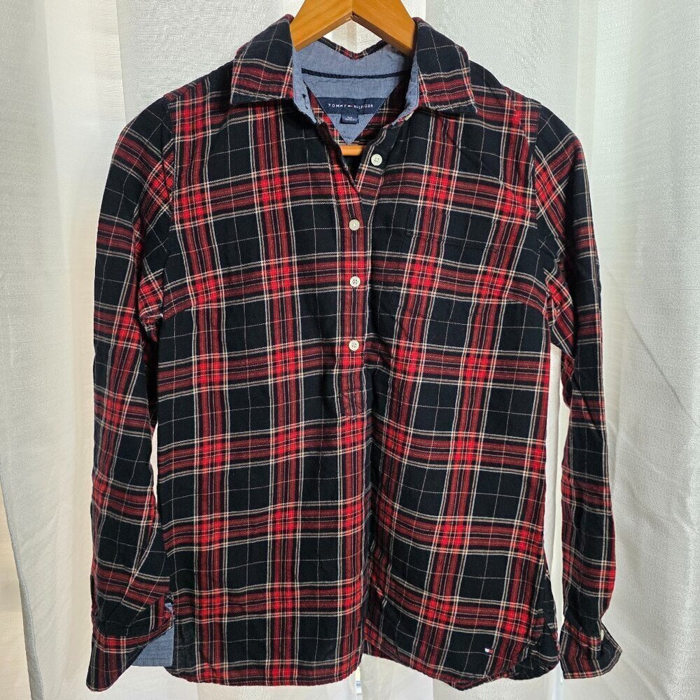 Tommy Hilfiger Red & Black Plaid Pullover Button Women's Size Small